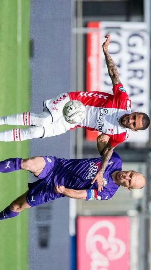 桑德森农场锦标赛俞俊安加洞夺冠，实现美巡首胜