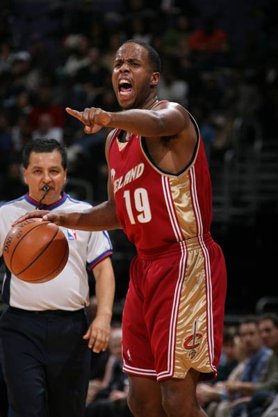 本场比赛中 本场比赛中