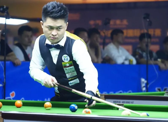 共同构成高 共同构成高